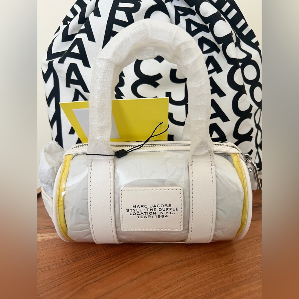 Marc Jacobs The Clear Mini Duffle Bag Women's White Crossbody Top Handle - Picture 4 of 7